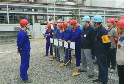 德創(chuàng)環(huán)保徐塘項目部組織開展火災事故專項應急預案消防演練